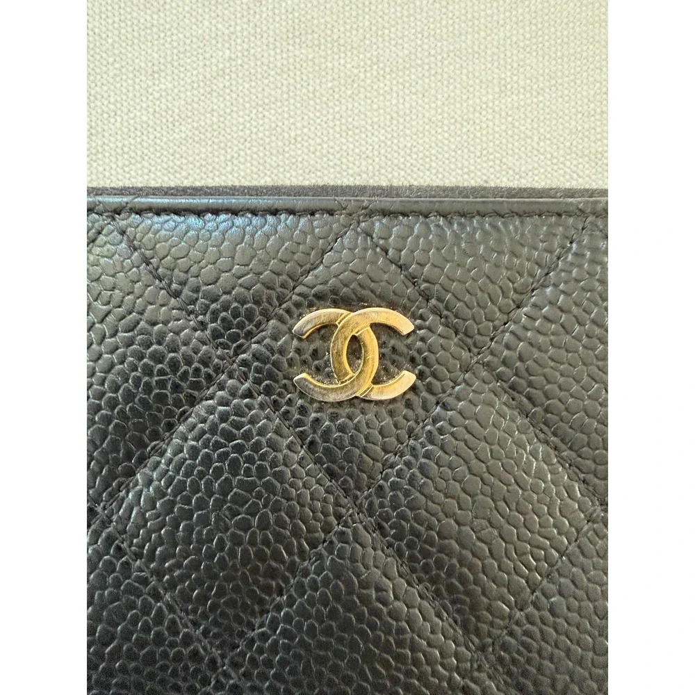 CHANEL slots logo